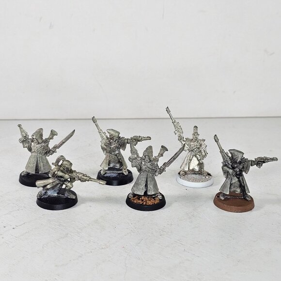 Amazon.com: Games Workshop Warhammer 40k - Aeldari Rangers  Aeldari Eldar Rangers Metal Games Workshop Warhammer 40k OOP 6 Models